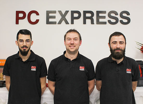 Équipe de techniciens informatiques de PC Express Rouen